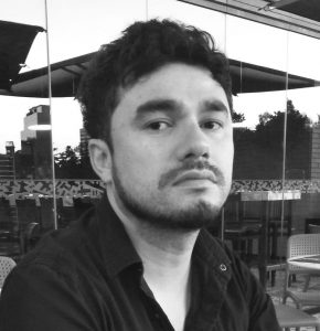 Felipe González. Escritor y Magíster en Literatura Chilena e Hispanoamericana